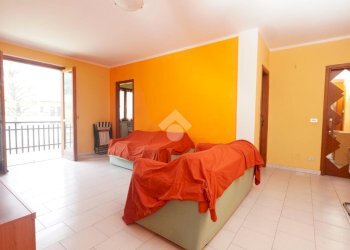 Three-room apartment Via nazionale, Gravere - photo 1