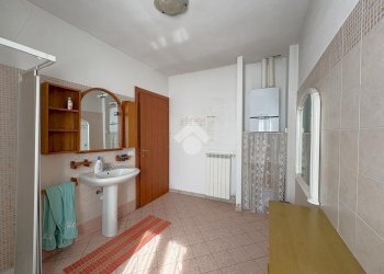 Semi-detached house Via vittorio emanuele secondo, Vestignè - photo 40
