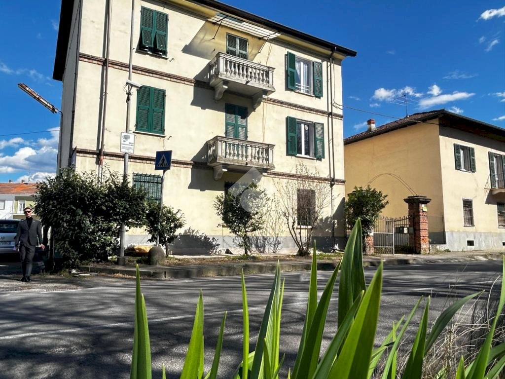 Stabile - Palazzo Via Mazzini, Novi Ligure - foto 1