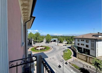 Four-room apartment Corso Soleri, Cuneo (neighborhood Centro) - photo 3