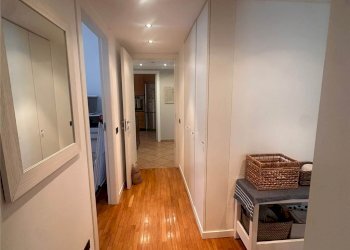 Four-room apartment via cesare cantu' 4, Erba - photo 7