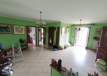 Four-room apartment Bricherasio - photo 6
