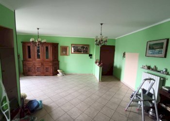 Four-room apartment Bricherasio - photo 8