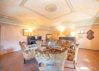 Independent house Brondello - photo 13