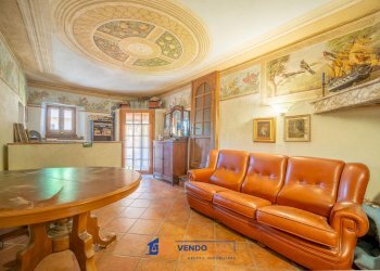 Independent house Brondello - photo 16
