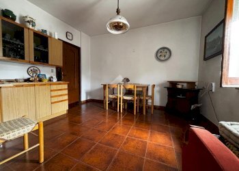 Four-room apartment Via Dietro Castello, Pavone Canavese - photo 17