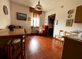 Four-room apartment Via Dietro Castello, Pavone Canavese - photo 22