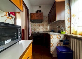 Four-room apartment Via Dietro Castello, Pavone Canavese - photo 25