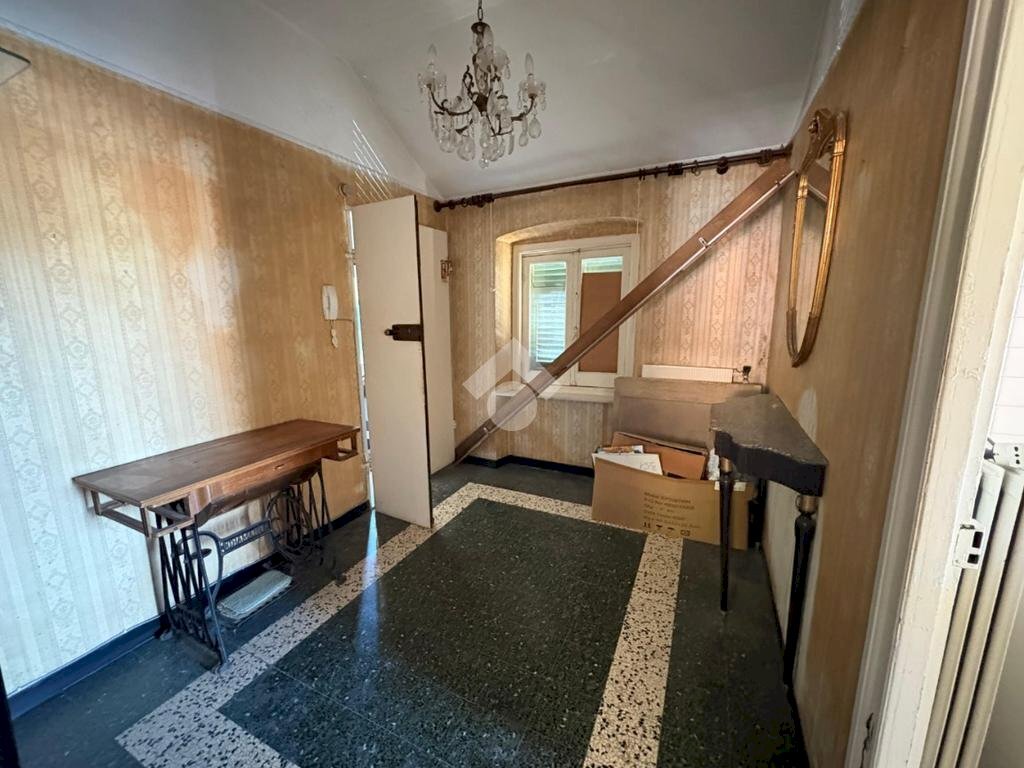 Three-room apartment Piazza Guglielmo Marconi, Sant'Olcese - photo 3