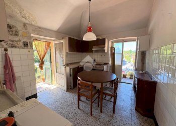 Three-room apartment Piazza Guglielmo Marconi, Sant'Olcese - photo 6