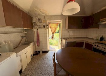 Three-room apartment Piazza Guglielmo Marconi, Sant'Olcese - photo 7