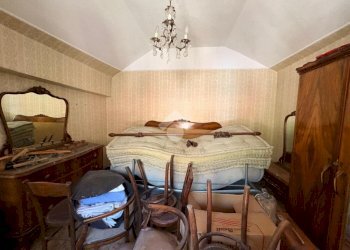 Three-room apartment Piazza Guglielmo Marconi, Sant'Olcese - photo 13