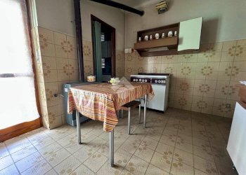 Four-room apartment Via giuseppe mazzini, Tronzano Vercellese - photo 4