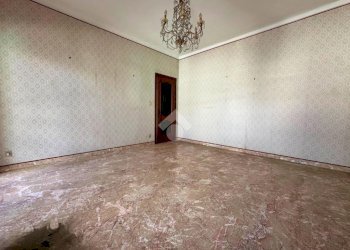 Four-room apartment Via giuseppe mazzini, Tronzano Vercellese - photo 9