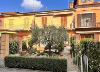 Terraced Villa Piazza Solferino, 1, Pinerolo - photo 3
