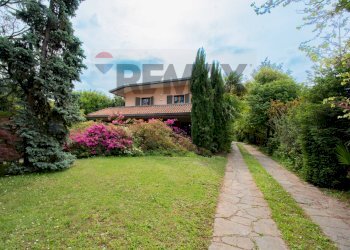 Villa via Brescia, 40 
 Desio, Desio - foto 2