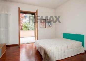 Villa via Brescia, 40 
 Desio, Desio - foto 13