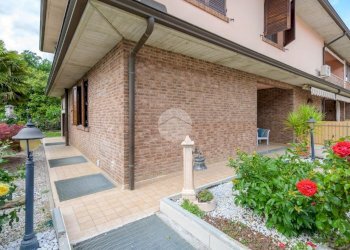 Villa a Schiera Via Claudia, Savignano sul Panaro - foto 3