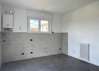 Foto 4 - Three-room apartment Via Monte Rosa, Cantello - photo 4