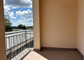 Foto 7 - Three-room apartment Via Monte Rosa, Cantello - photo 7