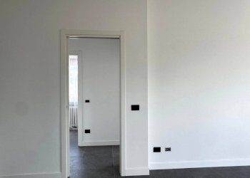 Foto 11 - Three-room apartment Via Monte Rosa, Cantello - photo 11