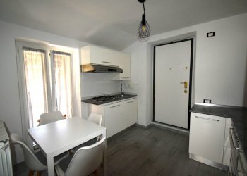 Foto 3 - Two-room apartment Via San Bartolomeo
 
20, Bernareggio - photo 3