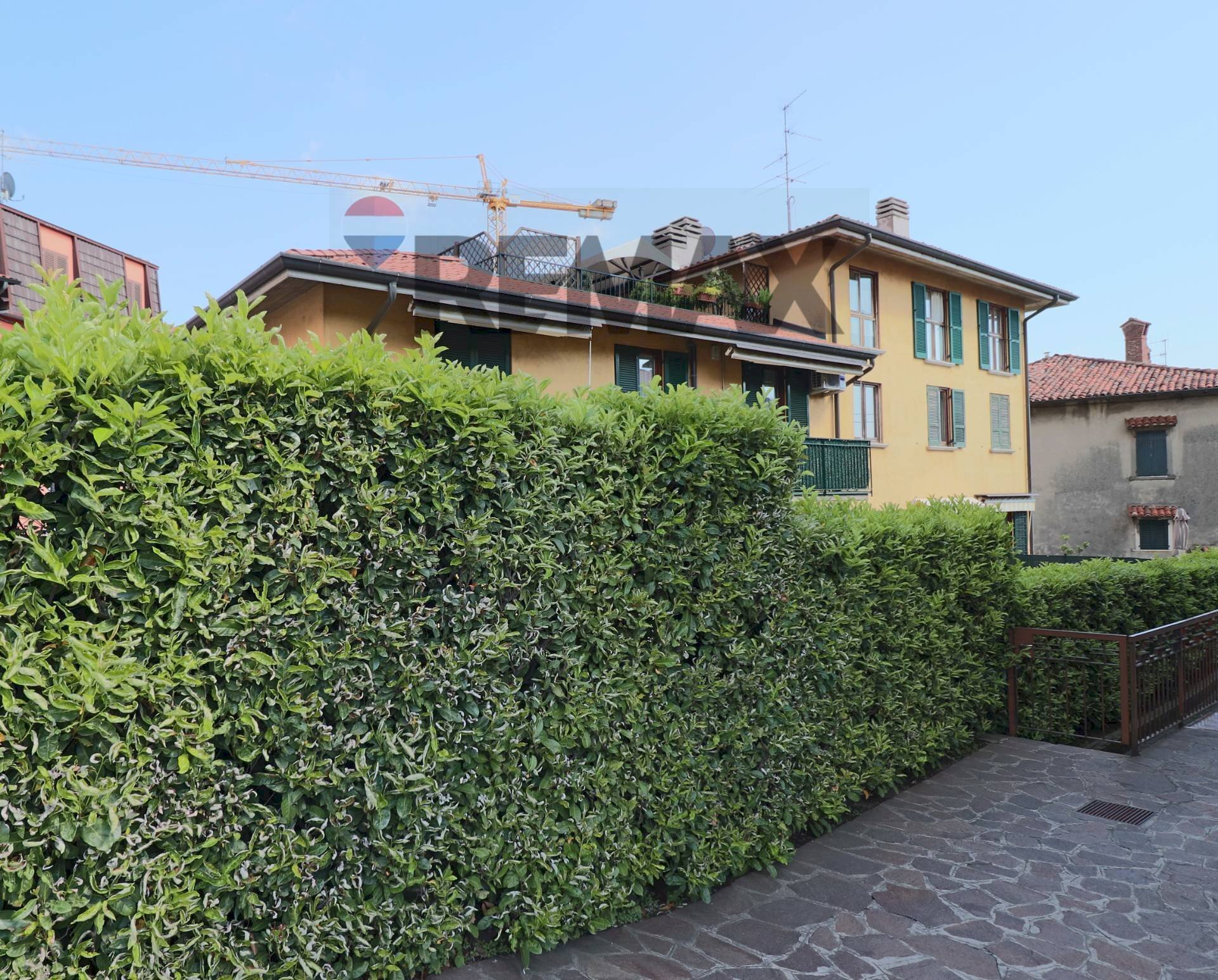 Two-room apartment via Garibaldi, 7 
 Almenno Basso, Almenno San Salvatore - photo 1