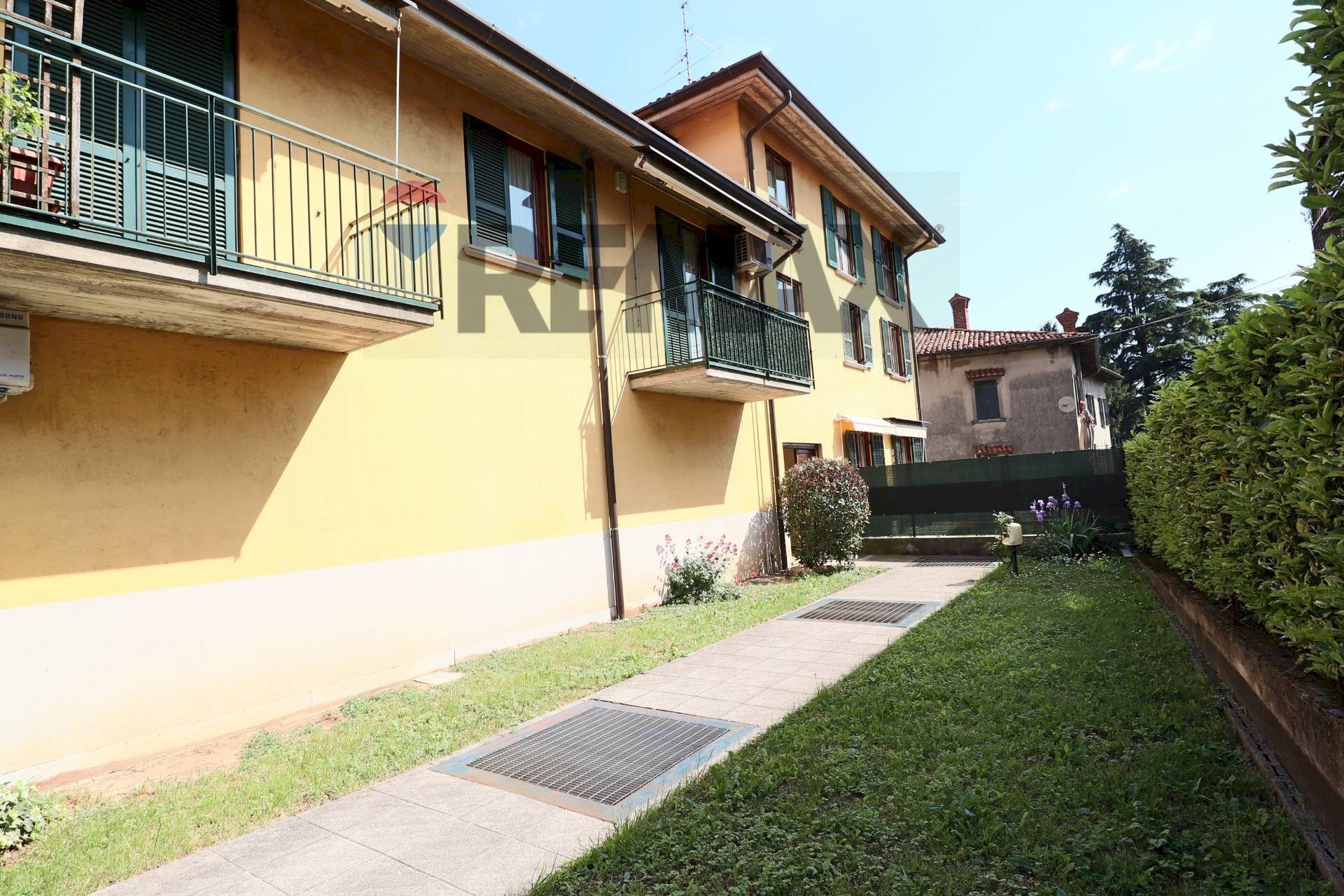 Two-room apartment via Garibaldi, 7 
 Almenno Basso, Almenno San Salvatore - photo 3
