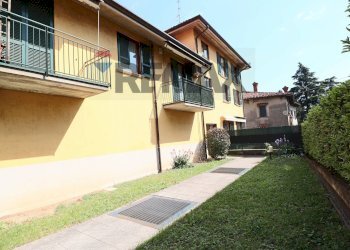Two-room apartment via Garibaldi, 7 
 Almenno Basso, Almenno San Salvatore - photo 3