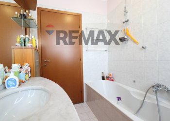 Two-room apartment via Garibaldi, 7 
 Almenno Basso, Almenno San Salvatore - photo 20