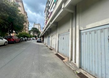 Box Via Luigi Rizzo, Genova (zona Pegli) - foto 10