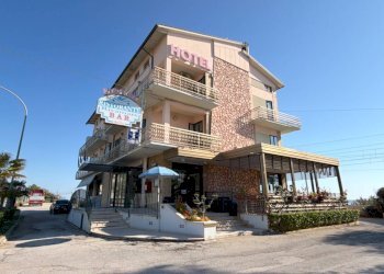 Foto 1 - Hotel Contrada Montecantino
59, Massignano - foto 1