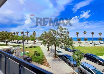 Balcone - Four-room apartment Via Cristoforo Colombo
 
34, Mola di Bari - photo 2