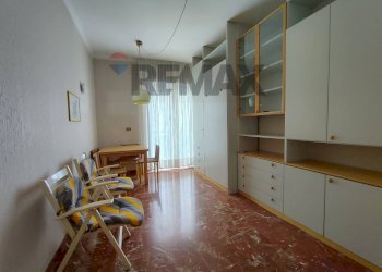 Soggiorno - Four-room apartment Via Cristoforo Colombo
 
34, Mola di Bari - photo 7