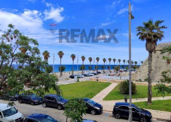 Vista dell\'acqua - Four-room apartment Via Cristoforo Colombo
 
34, Mola di Bari - photo 16