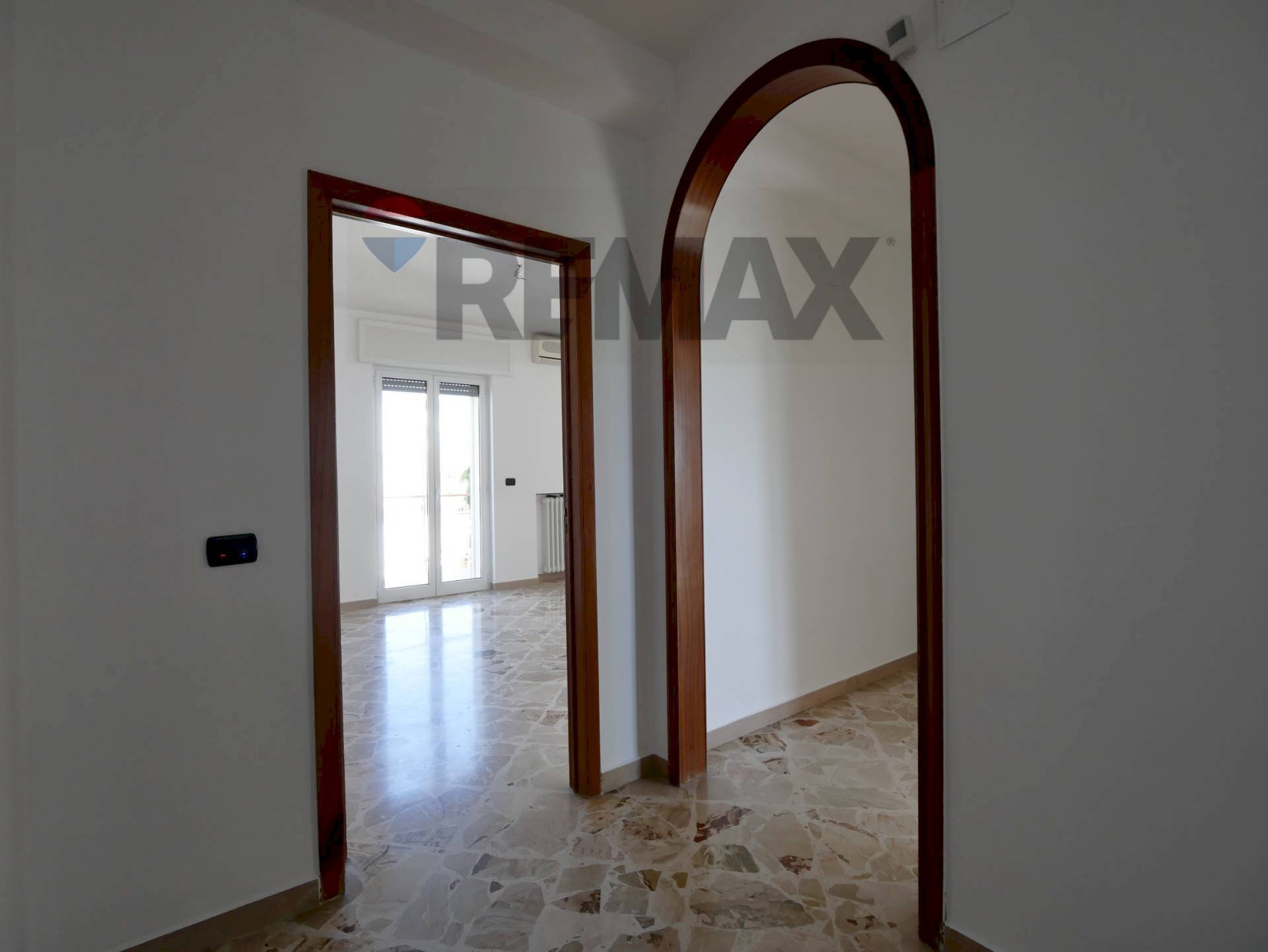 Hall / corridoio - Three-room apartment Via Don Giuseppe De Mattia
2, Capurso - photo 3