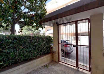 Terrazza - Three-room apartment Via Don Giuseppe De Mattia
 
2, Capurso - photo 2
