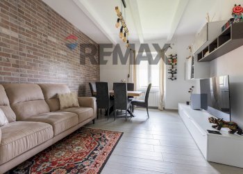 Sala da pranzo - Trilocale VIA SILVIO PELLICO
 
16, Arcisate - foto 4