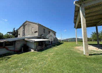 Rustico Via ripe, Montelabbate - foto 2
