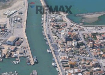 Vista dell\'acqua - Attività Commerciale via della torre clementina, Fiumicino - foto 11