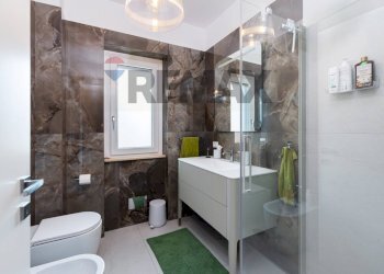 Bagno - Villa Bifamiliare via col di lana
18bis, Monterotondo - foto 14