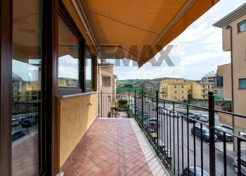 Balcone - Villa Bifamiliare via col di lana
18bis, Monterotondo - foto 18