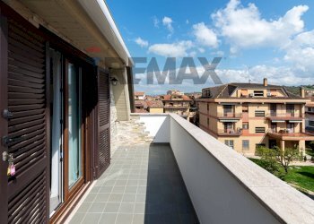 Balcone - Villa Bifamiliare via col di lana
18bis, Monterotondo - foto 31