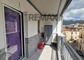 Balcone - Semi-detached house piazza monsignor tommaso mannino
 
62, Carini - photo 11