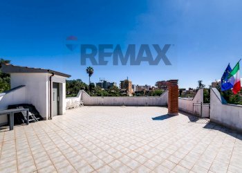 Terrazza - Villa Via Ugo Perricone Engel
 
13, Palermo - photo 40