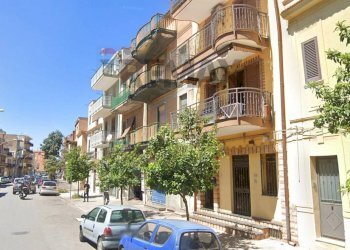 Edificio all\'aperto - Office Corso Vittorio Emanuele
96, Villabate - photo 2