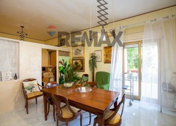 Sala da pranzo - Apartment Via Pietro Bethancourt
 
1/B, Catania - photo 2