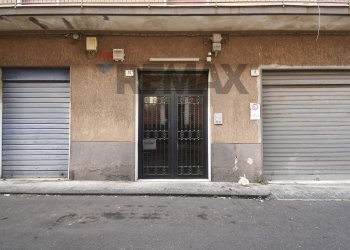 Edificio all\'aperto - Apartment Via Wrzì
 
14, Catania - photo 4