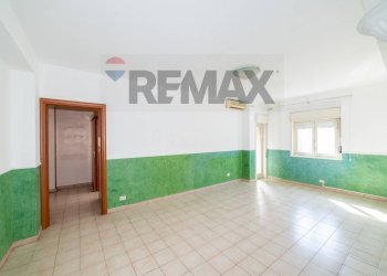 Stanza vuota - Quadrilocale Via San Domenico Savio
 
25, Gravina di Catania - foto 2