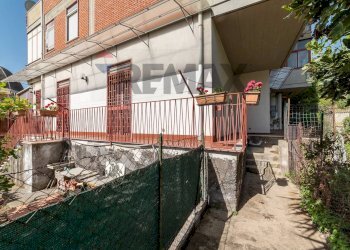 Casa all\'aperto - Appartamento Via Consalazione
 
90, Aci Catena - foto 7